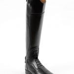 SS19-Dellucci-Field-Riding-Boot-Black-3-4-Front-RGB-72-zoom