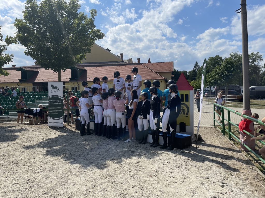TEAM CUP 2022 ZA NAMI | ProHorse.sk TEAM CUP 2022 ZA NAMI | ProHorse.sk