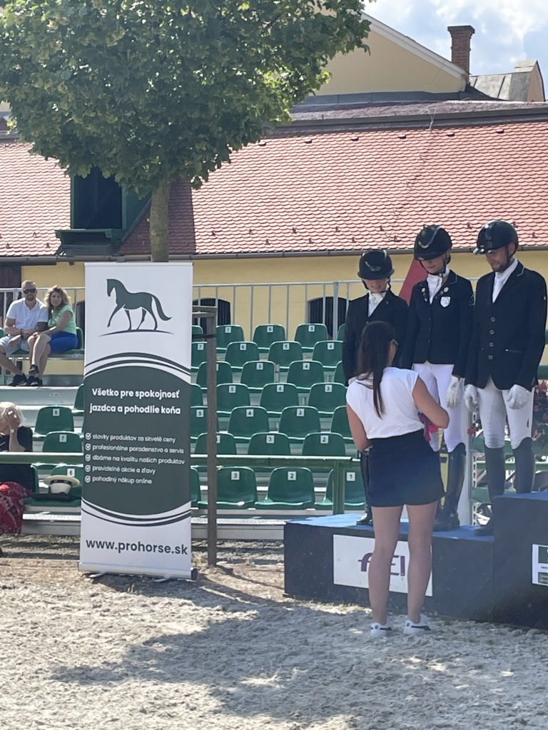 TEAM CUP 2022 ZA NAMI | ProHorse.sk TEAM CUP 2022 ZA NAMI | ProHorse.sk