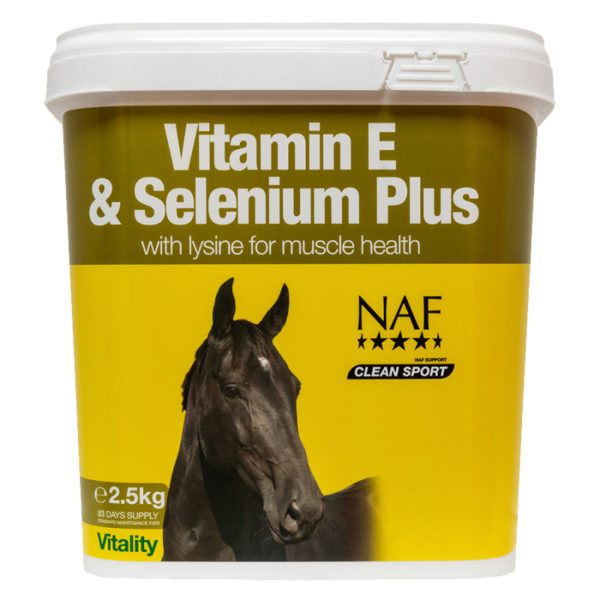Vitamín E and Selén plus, vitamín E a selén pre správnu funkciu svalov u koní v záťahoch | ProHorse.sk